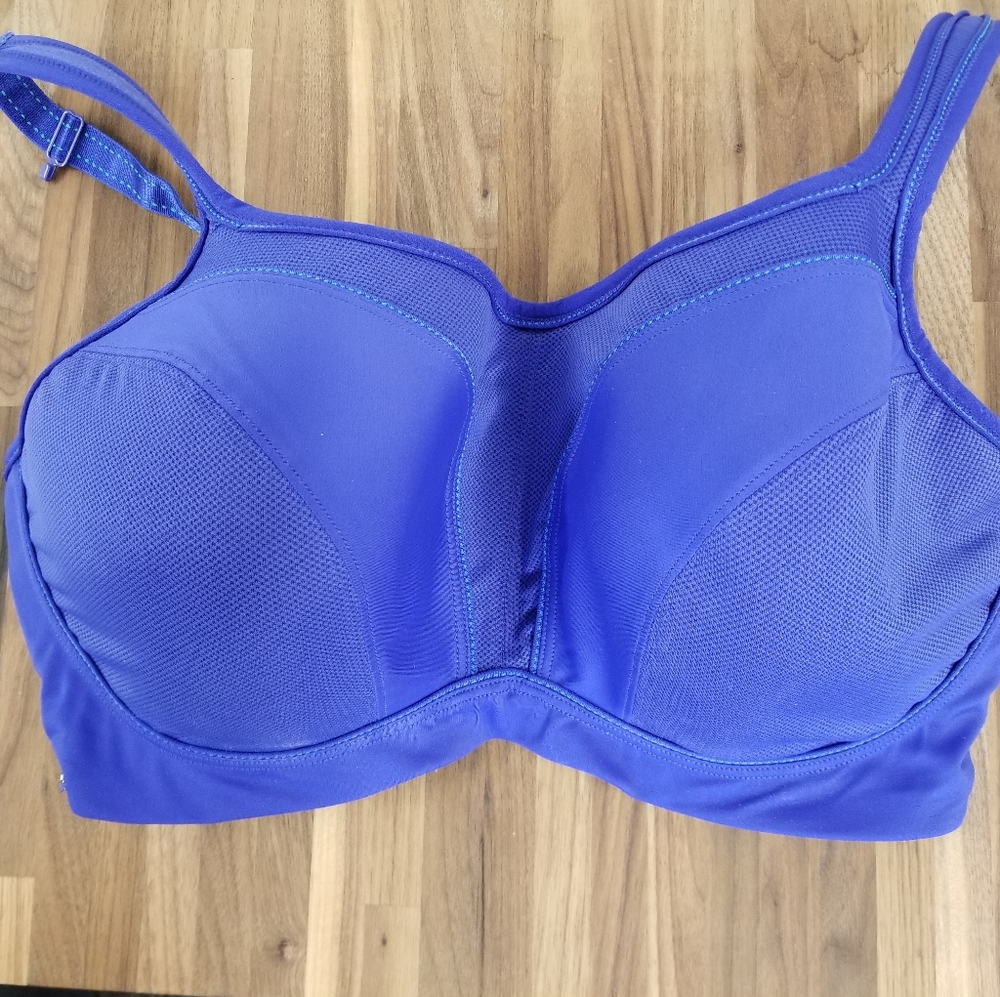 Chantelle 36H sports bra blue
